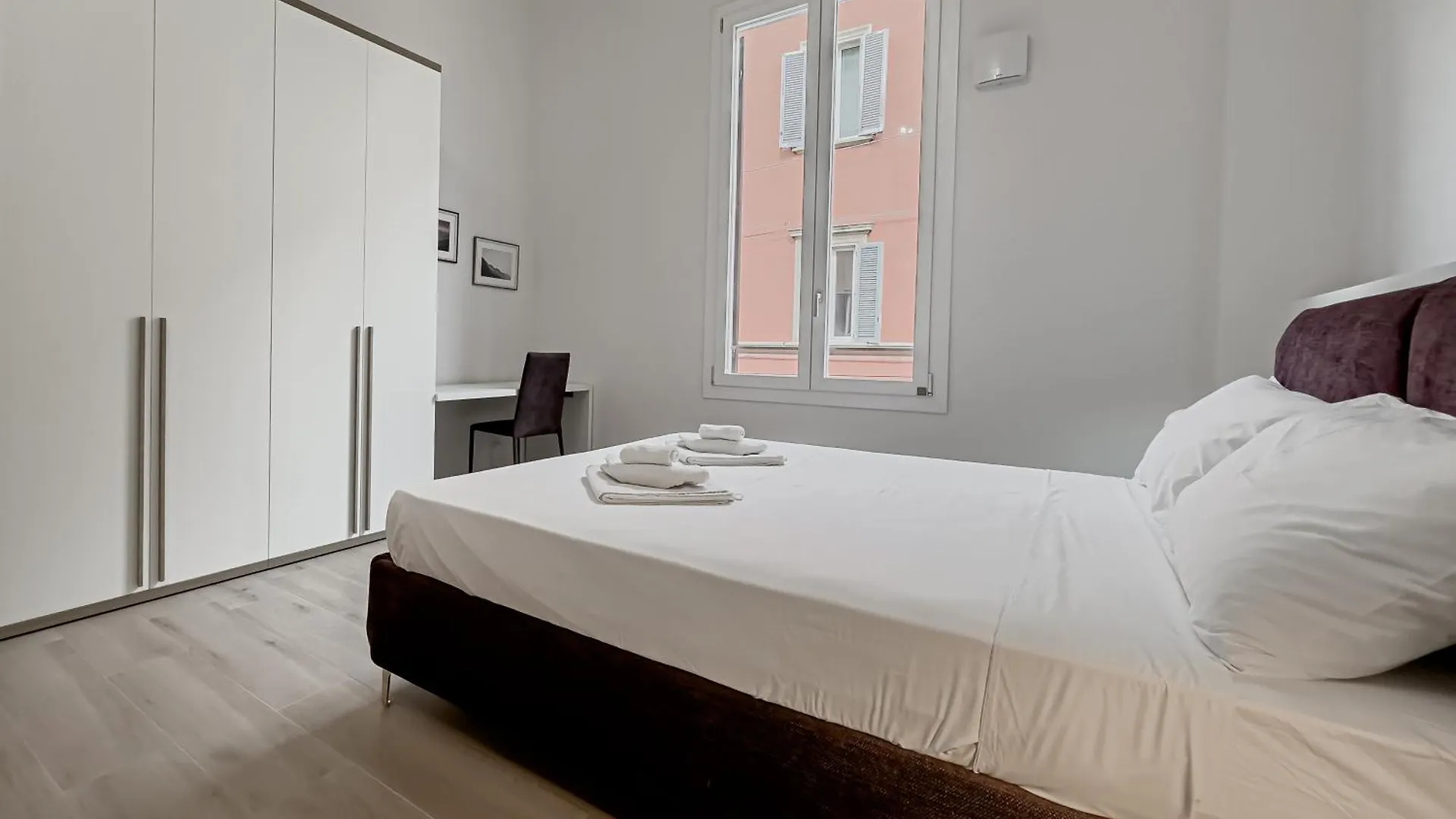 Rk San Felice 50 Apartment Bologna Italy