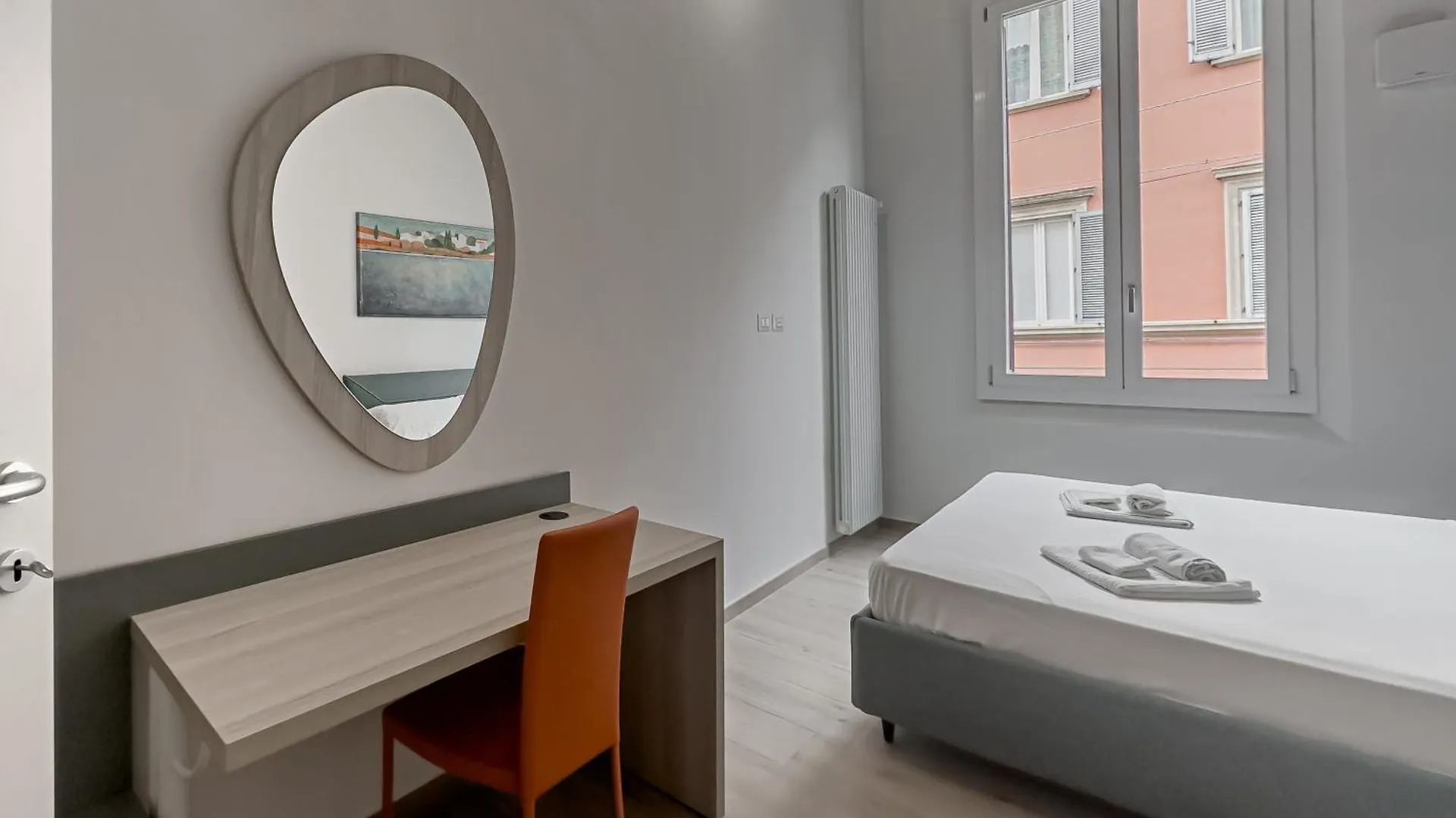 Rk San Felice 50 Apartment Bologna
